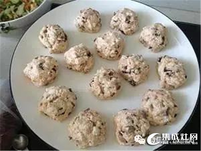 你會(huì)做蒸豆腐圓子么？柏信集成灶來(lái)教學(xué)啦！